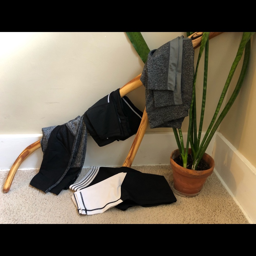 Lot of 4 Leggings